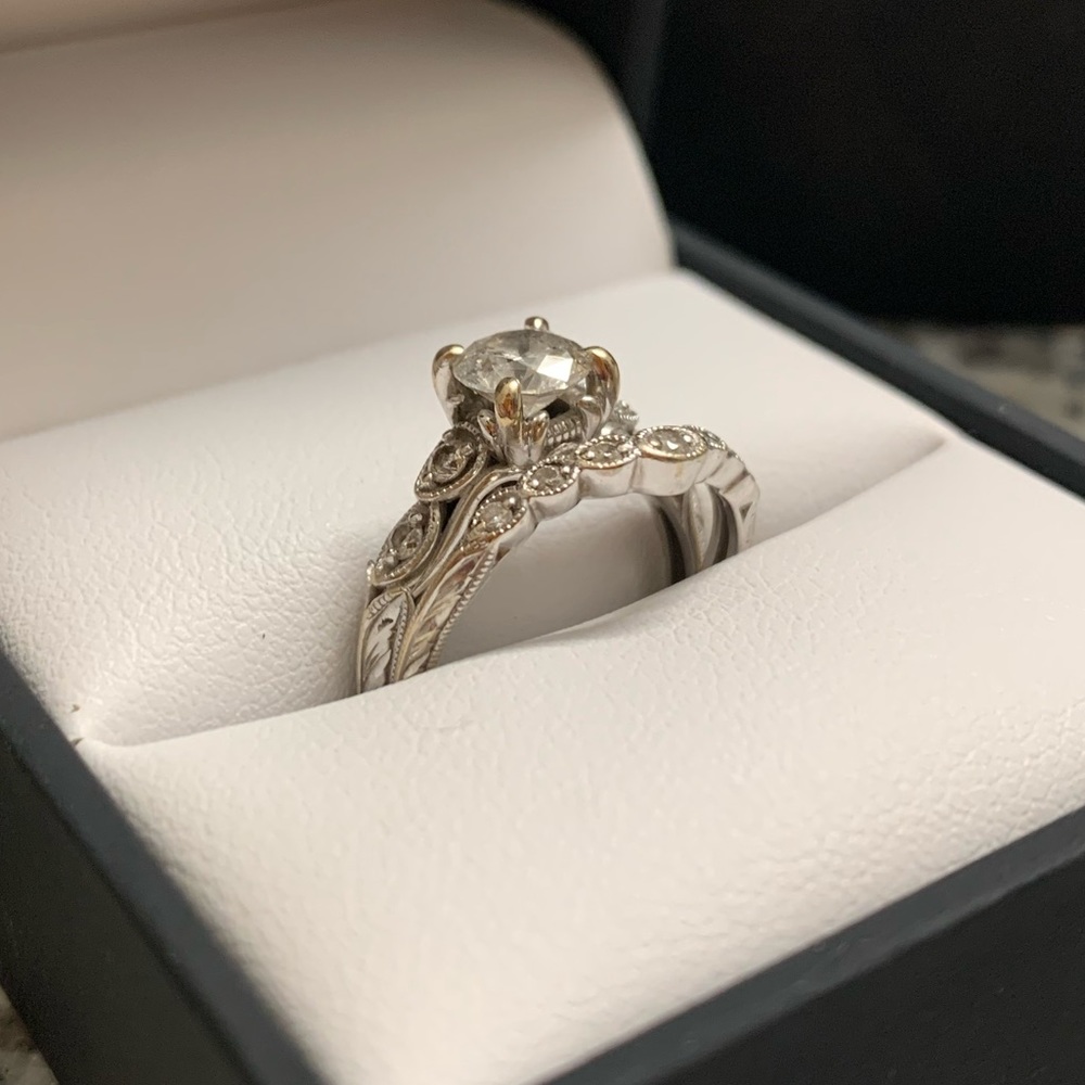 Amavida Diamond Wedding Ring Vintage